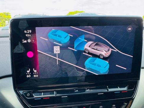 Used 2021 Volkswagen ID.4 Pro image 26