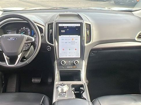 Certified 2024 Ford Edge SEL image 21