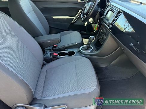 Used 2019 Volkswagen Beetle 2.0T S FWD image 14
