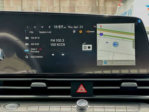 New 2026 Hyundai Elantra Limited FWD image 4