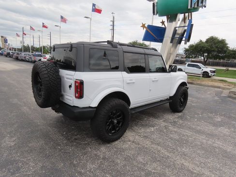 Certified 2023 Ford Bronco Outer Banks AWD/4WD image 9