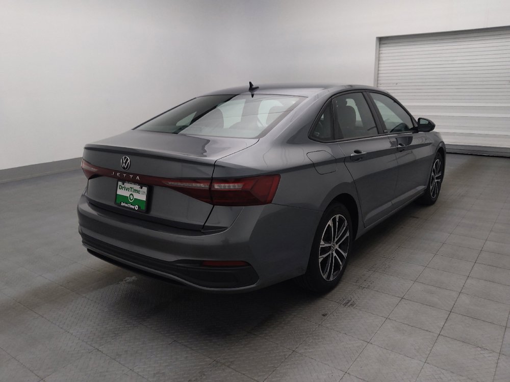 Used 2025 Volkswagen Jetta Sport FWD image 9