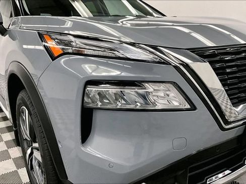 Used 2023 Nissan Rogue Platinum w/ Platinum Premium Package AWD/4WD image 34