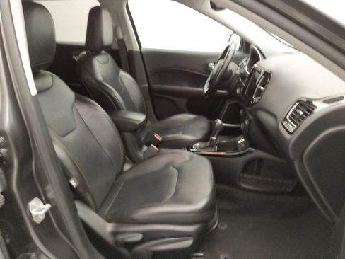 Used 2020 Jeep Compass Limited FWD image 21