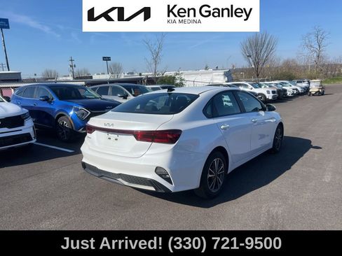 Certified 2023 Kia Forte LXS image 5