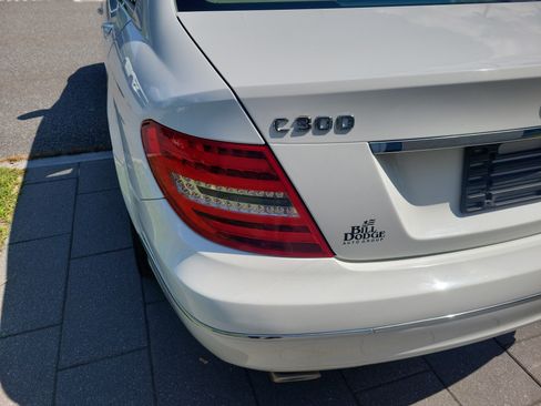Used 2014 Mercedes-Benz C 300 4MATIC Sedan image 15