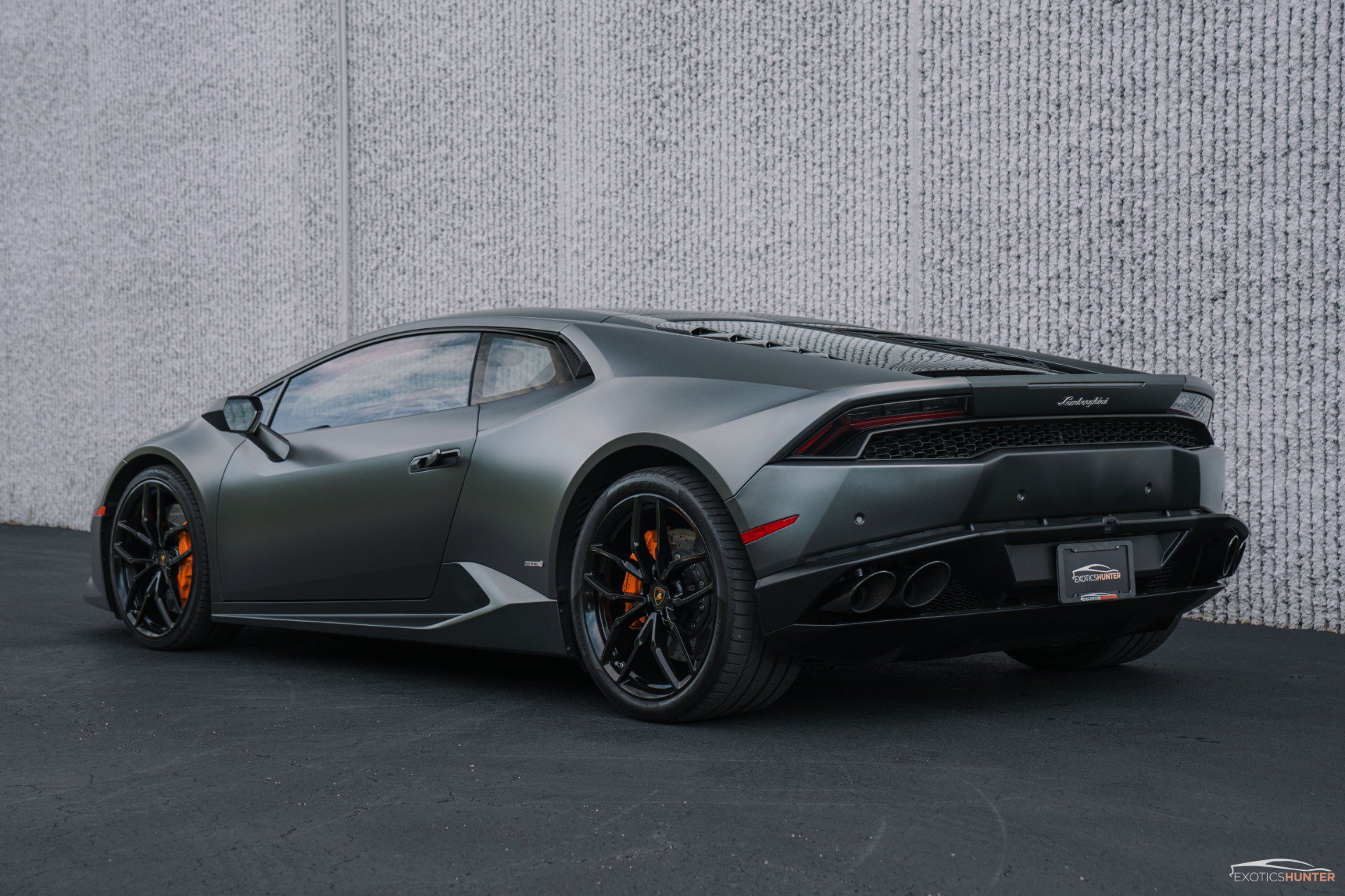 Used 2015 Lamborghini Huracan LP 610-4 AWD/4WD image 3