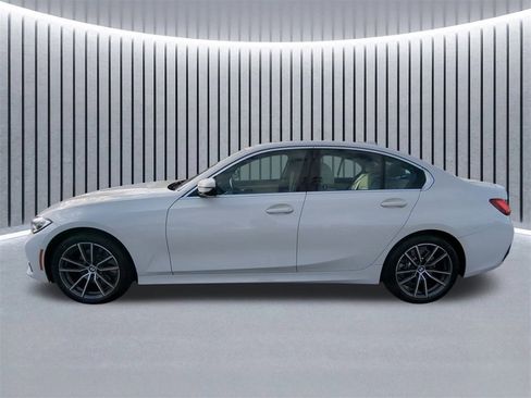 Used 2021 BMW 330i xDrive Sedan w/ Convenience Package image 8