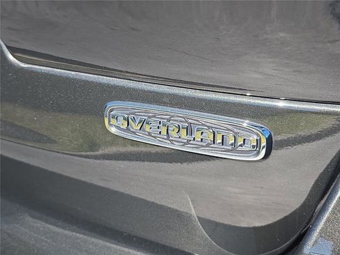 Used 2022 Jeep Grand Cherokee L Overland image 5