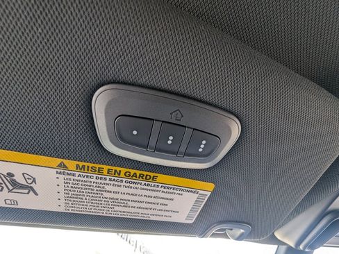 New 2026 Chrysler Pacifica Limited image 37