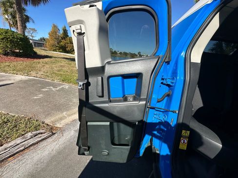 Used 2007 Toyota FJ Cruiser 4WD image 25