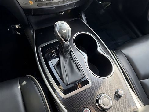 Used 2019 INFINITI QX60 Luxe image 25