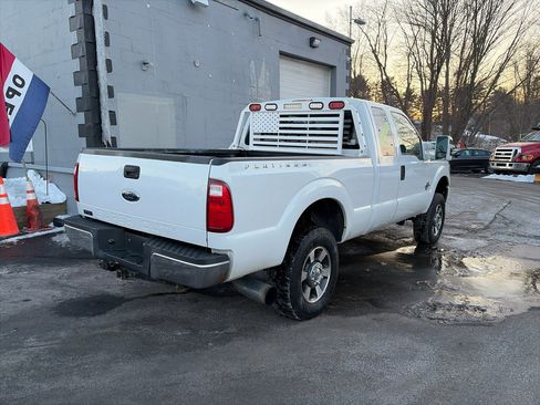 Used 2011 Ford F250 XLT w/ Chrome Pkg image 7