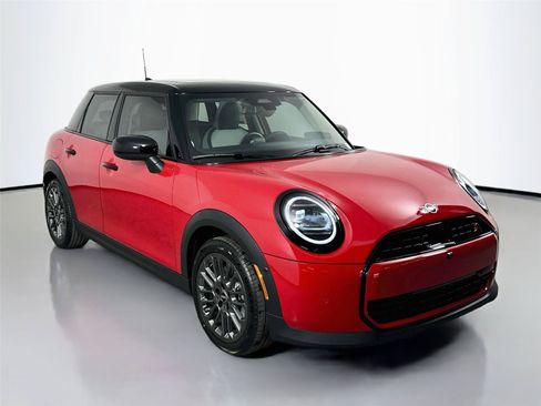 Used 2025 MINI Cooper S FWD image 3