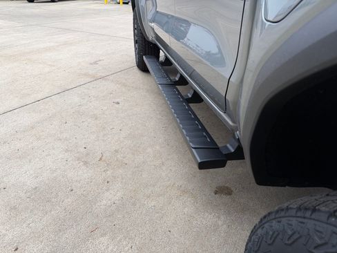 New 2026 GMC Canyon Elevation w/ Convenience Package image 38