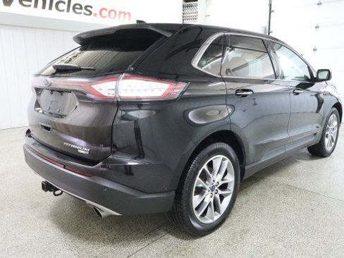 Used 2017 Ford Edge Titanium w/ Equipment Group 302A AWD/4WD image 6
