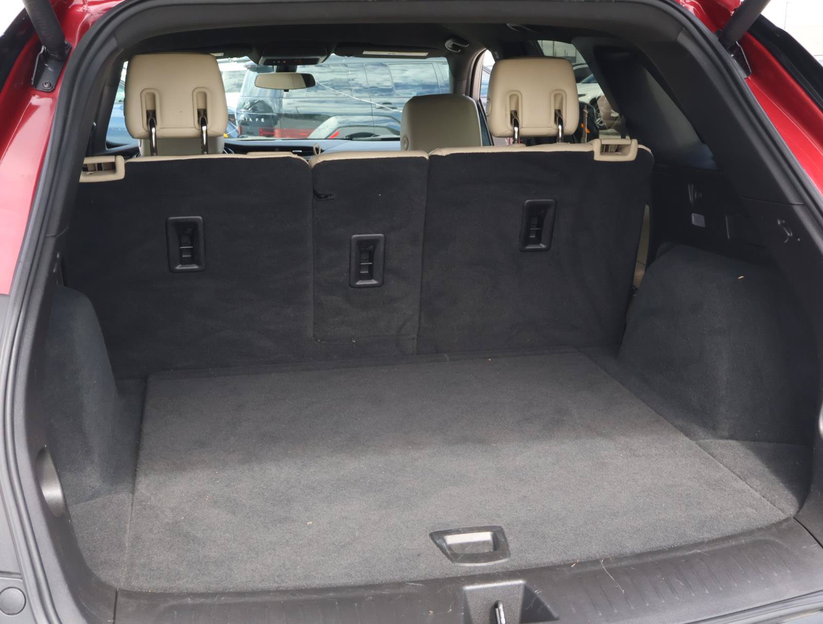 Used 2019 Cadillac XT5 FWD image 24