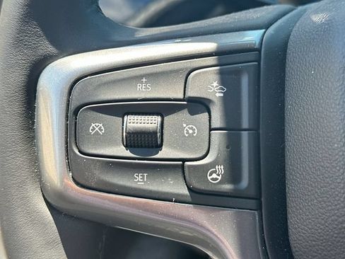 Used 2024 Chevrolet Silverado 1500 LT AWD/4WD image 42