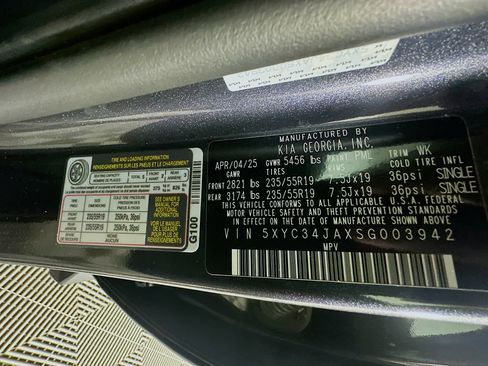 Used 2025 Kia EV6 Light w/ Light LR Technology Package RWD image 12