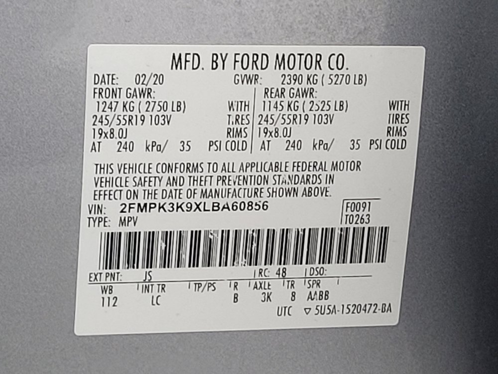 Used 2020 Ford Edge Titanium w/ Cargo Accessory Package FWD image 33