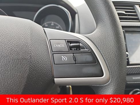 Used 2025 Mitsubishi Outlander Sport AWD image 29