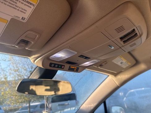 Used 2017 Buick Envision Essence image 15