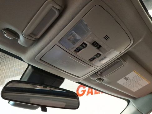 Used 2017 Toyota RAV4 XLE image 27