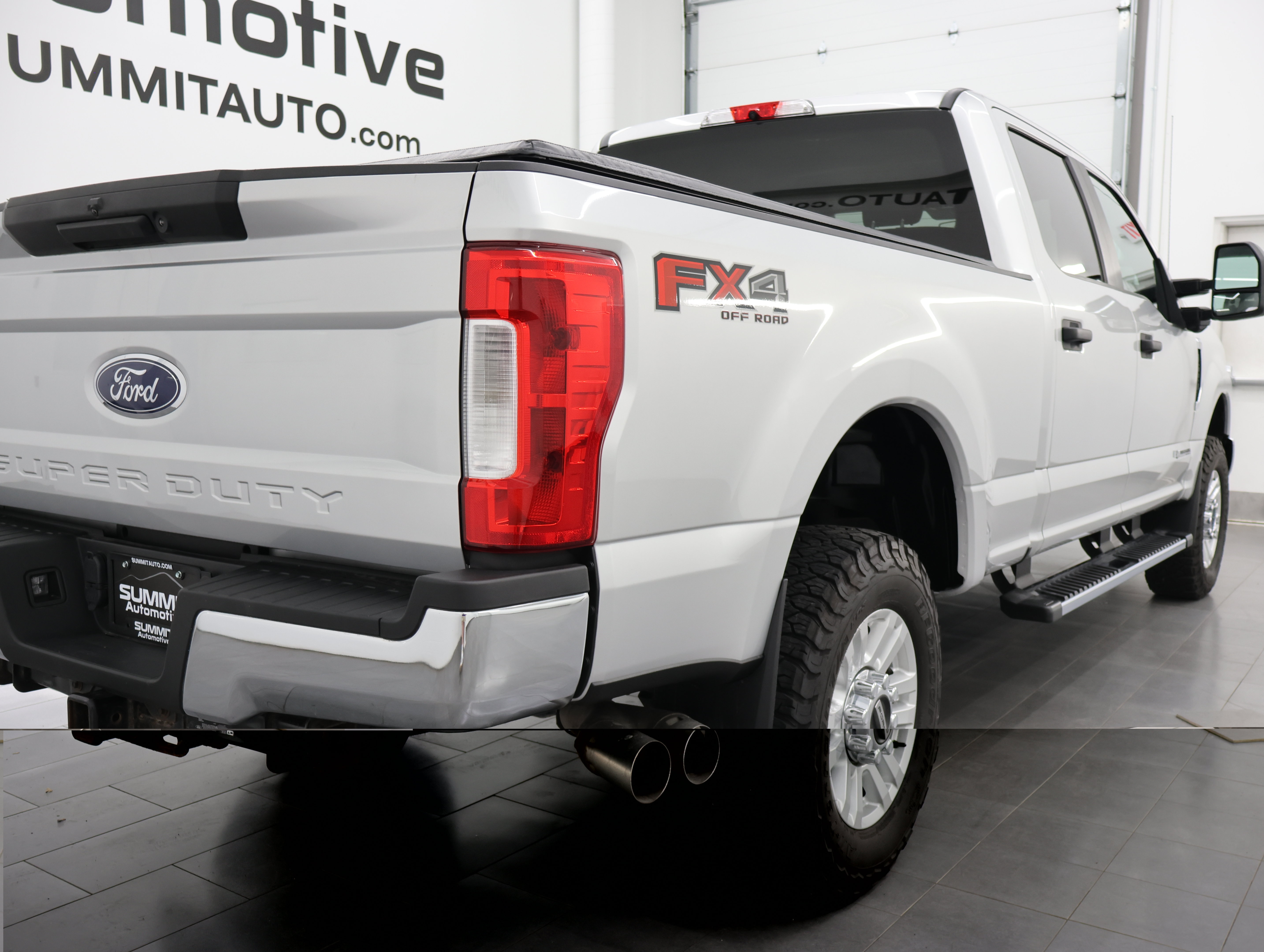 Used 2019 Ford F250 XL w/ STX Appearance Package AWD/4WD image 4