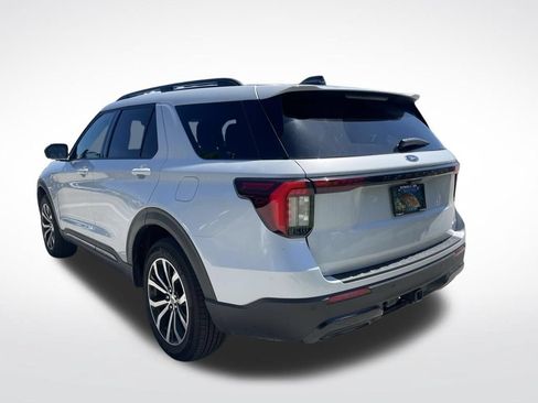 Used 2026 Ford Explorer ST-Line AWD/4WD image 5
