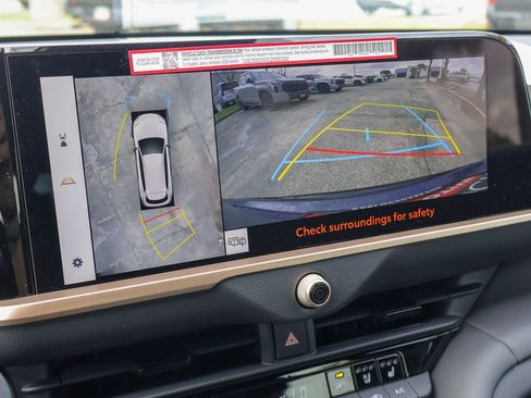 New 2026 Toyota Crown Signia w/ Advanced Technology Package image 4