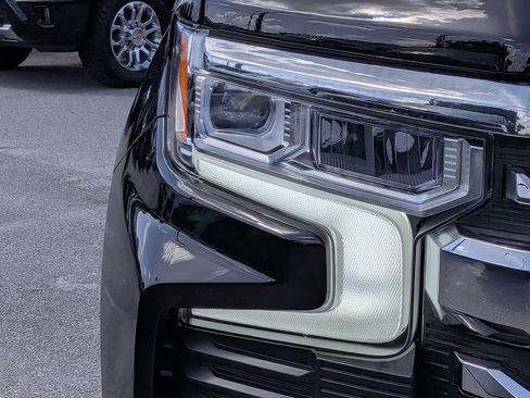 Certified 2026 Chevrolet Silverado 1500 LTZ w/ Technology Package AWD/4WD image 9