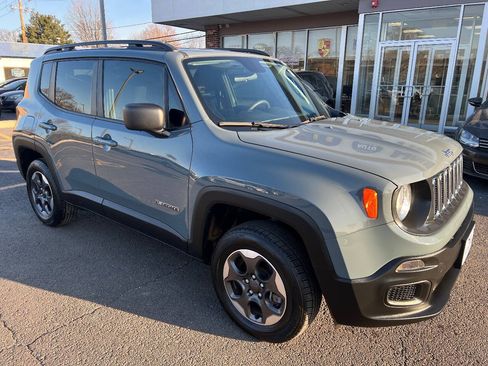 Used 2018 Jeep Renegade Sport w/ Power & Air Group AWD/4WD image 4