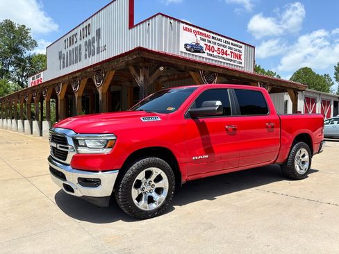 Used 2019 RAM 1500 Big Horn AWD/4WD image 2
