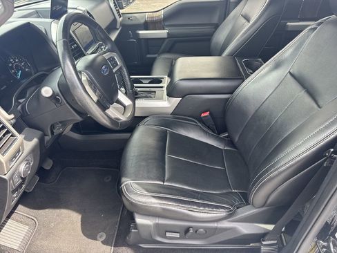 Used 2019 Ford F150 Lariat AWD/4WD image 9