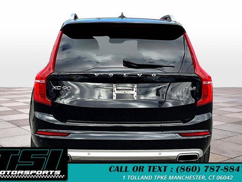 Used 2018 Volvo XC90 T6 Momentum w/ Convenience Package image 4