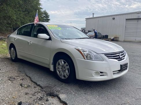 Used 2012 Nissan Altima 2.5 S FWD image 6