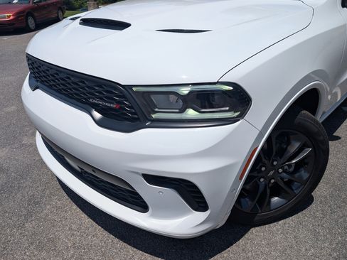 Used 2024 Dodge Durango GT RWD image 13