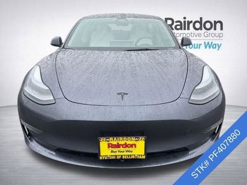 Used 2023 Tesla Model 3 Performance image 2