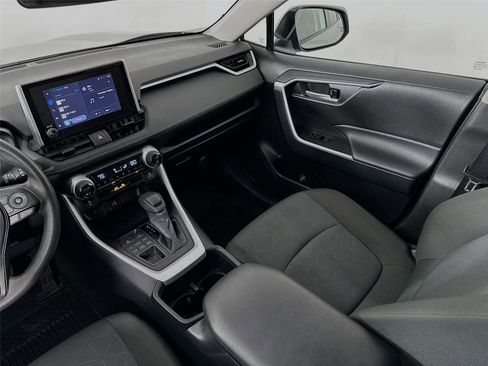 Certified 2025 Toyota RAV4 XLE image 23
