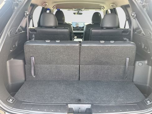 Used 2025 Mitsubishi Outlander SE AWD/4WD image 10