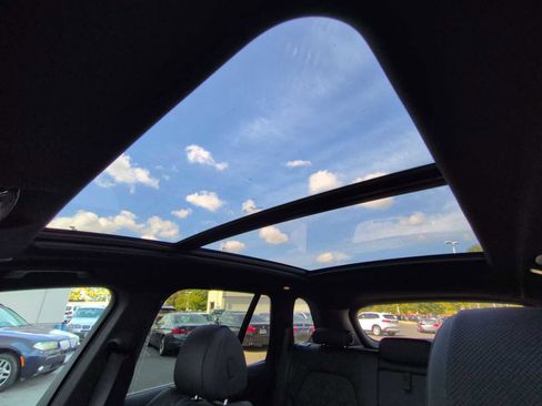 New 2026 BMW X5 xDrive50e w/ Premium Package image 20