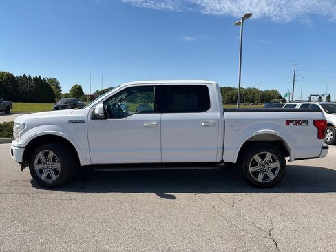 Used 2018 Ford F150 Lariat w/ Equipment Group 502A Luxury AWD/4WD image 4
