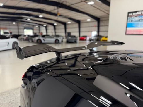Used 2025 Chevrolet Corvette Z06 w/ Z07 Performance Package RWD image 60