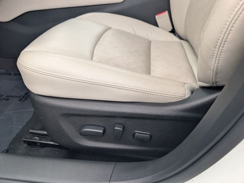 Used 2023 Nissan Altima 2.5 SL AWD/4WD image 21