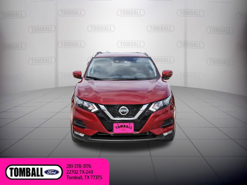 Used 2021 Nissan Rogue Sport SV FWD image 2