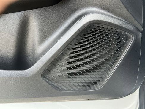 Used 2025 Chevrolet Equinox EV LT w/ Convenience Package image 22