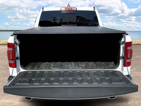 Used 2022 RAM 1500 Limited image 9
