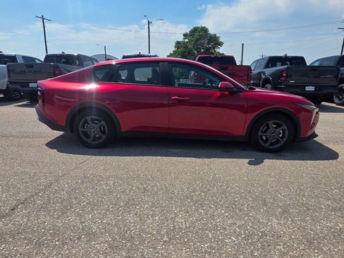 Used 2025 Kia K4 FWD image 9