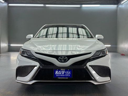 Used 2021 Toyota Camry XSE FWD image 2