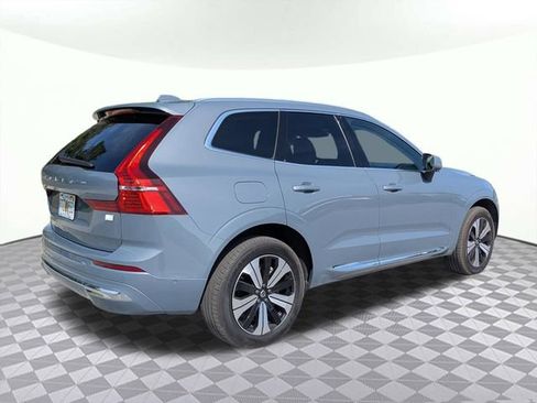 Used 2023 Volvo XC60 T8 Plus AWD/4WD image 3